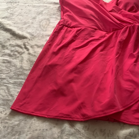 NWT Lands' End One Piece Swim Dress Hot Pink - Picture 5 of 8